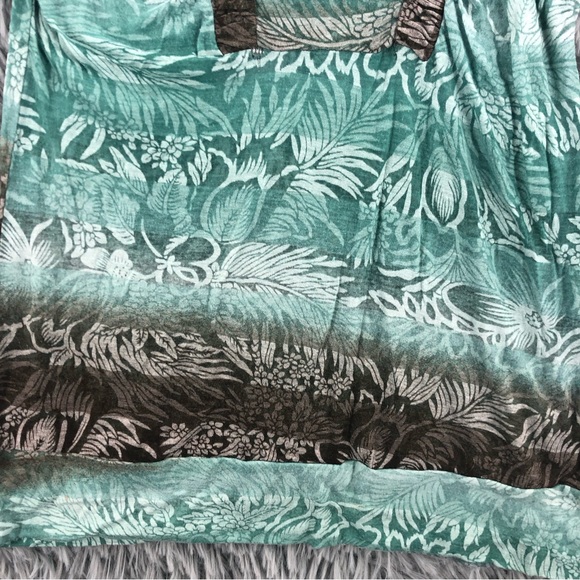 Daytrip Top Womens Large Green Brown Leaves Square Neck Shirt - Picture 2 of 8